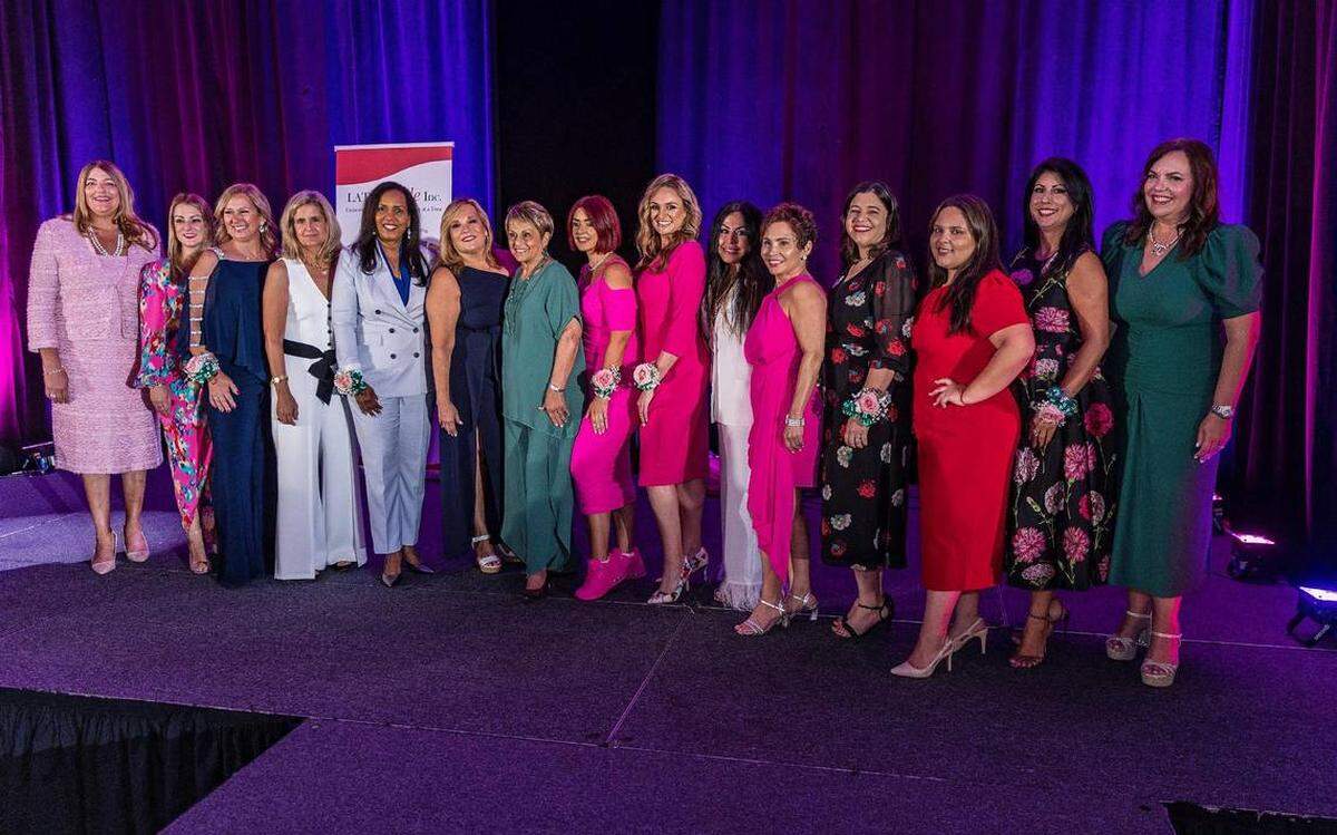 Las homenajeadas en la edición número 22 del almuerzo Destacadas Mujeres Hispanas del año. El evento de caridad se celebró el viernes 25 de agosto de 2023, en el Signature Grand en Davie.
