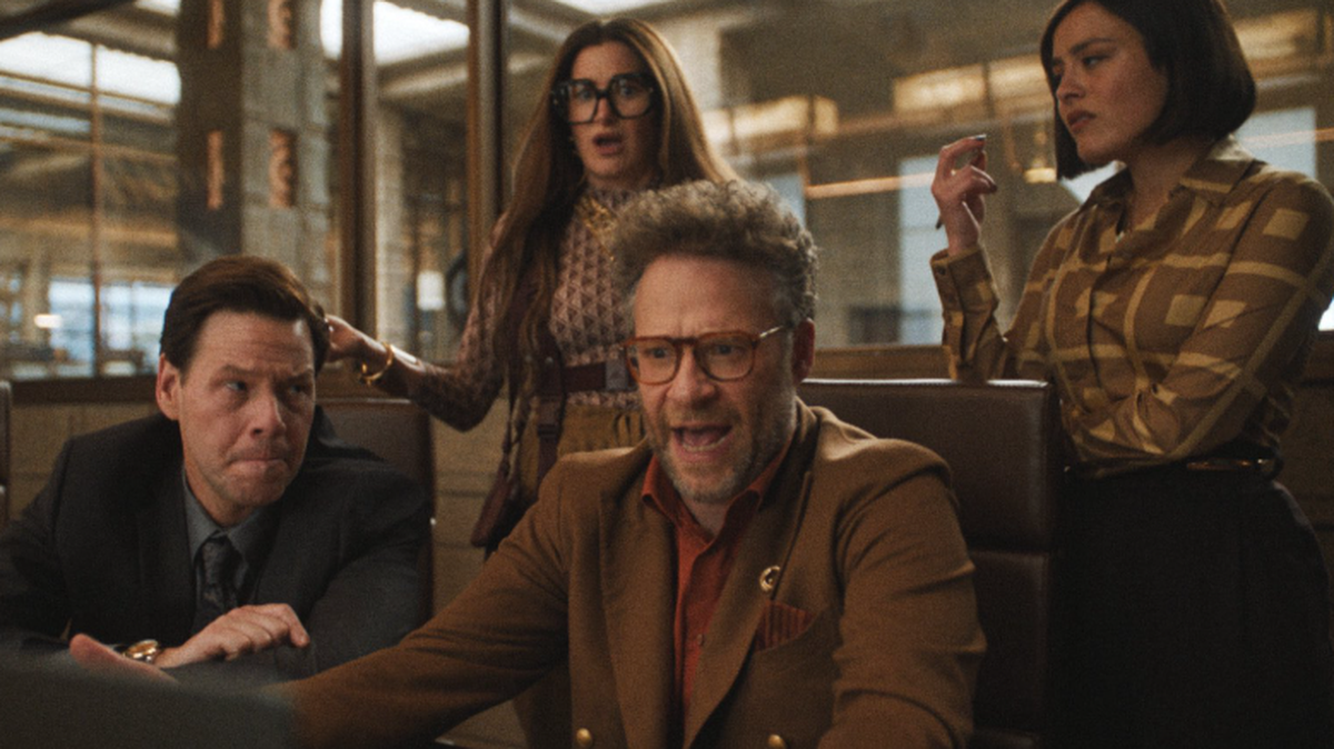 La sátira de Apple TV+ a los grandes estudios de Hollywood “The Studio’’ batió el récord este domingo como la serie de comedia con una temporada más galardonada en la historia de los premios Emmy.