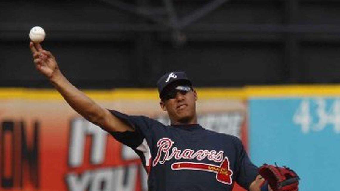YUNEL ESCOBAR se va a la LIDOM a reforzar a los Toros del Este