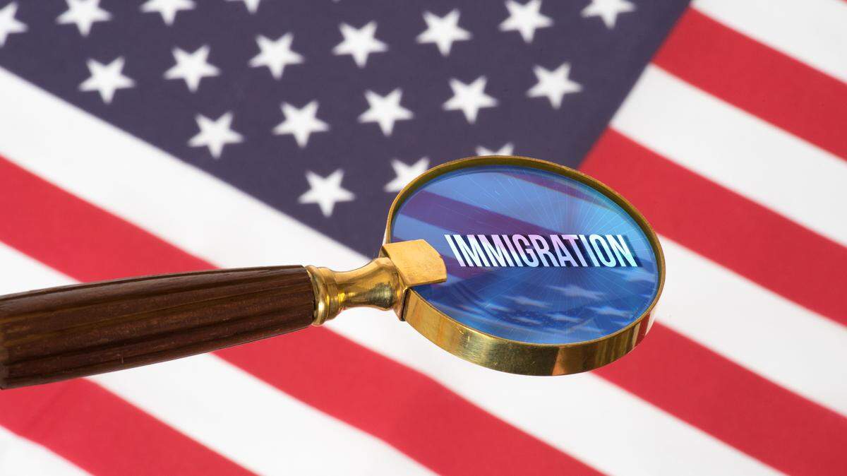 El gobierno de Estados Unidos anunció planes para expandir la recolección de datos biométricos como parte de los procesos del Servicio de Ciudadanía e Inmigración (USCIS).