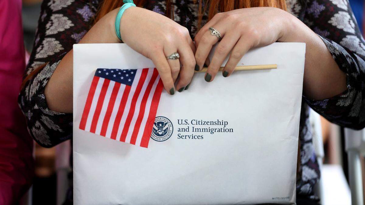 USCIS actualizó el programa SAVE para determinar la elegibilidad de inmigrantes con ciudadanía para votar en EEUU.
