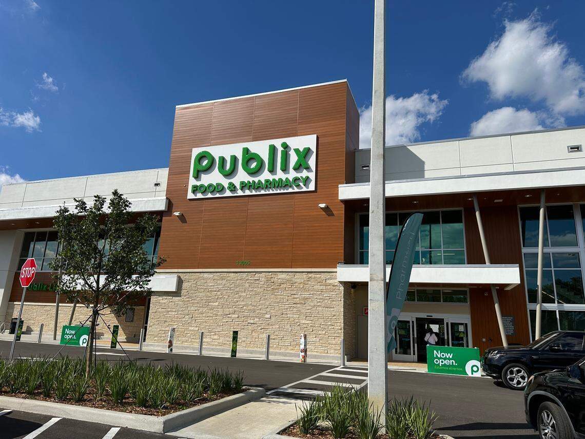 El Publix de Briar Bay, ubicado en 13005 SW 89 Place, durante el fin de semana de apertura, el domingo 2 de marzo de 2025.