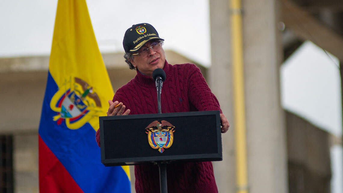 Petro califica como ‘asesinato’ el ataque militar de EEUU contra embarcación en el Caribe