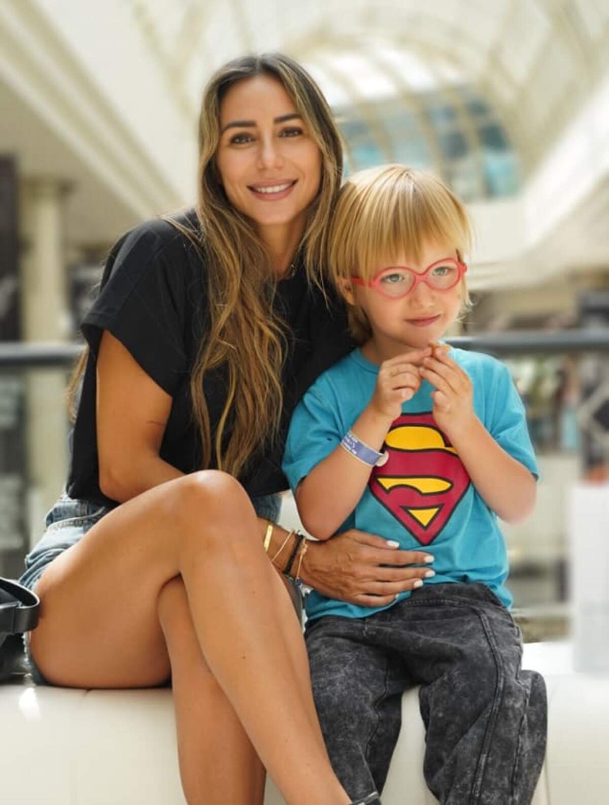 María Paz Blanco y su hijo Santi.