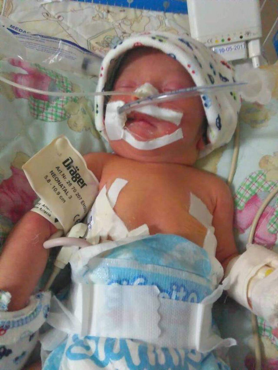 La madre de Luis Daniel Zavarse encontró el apoyo de una pariente que le donó leche materna cuando el bebé nació.