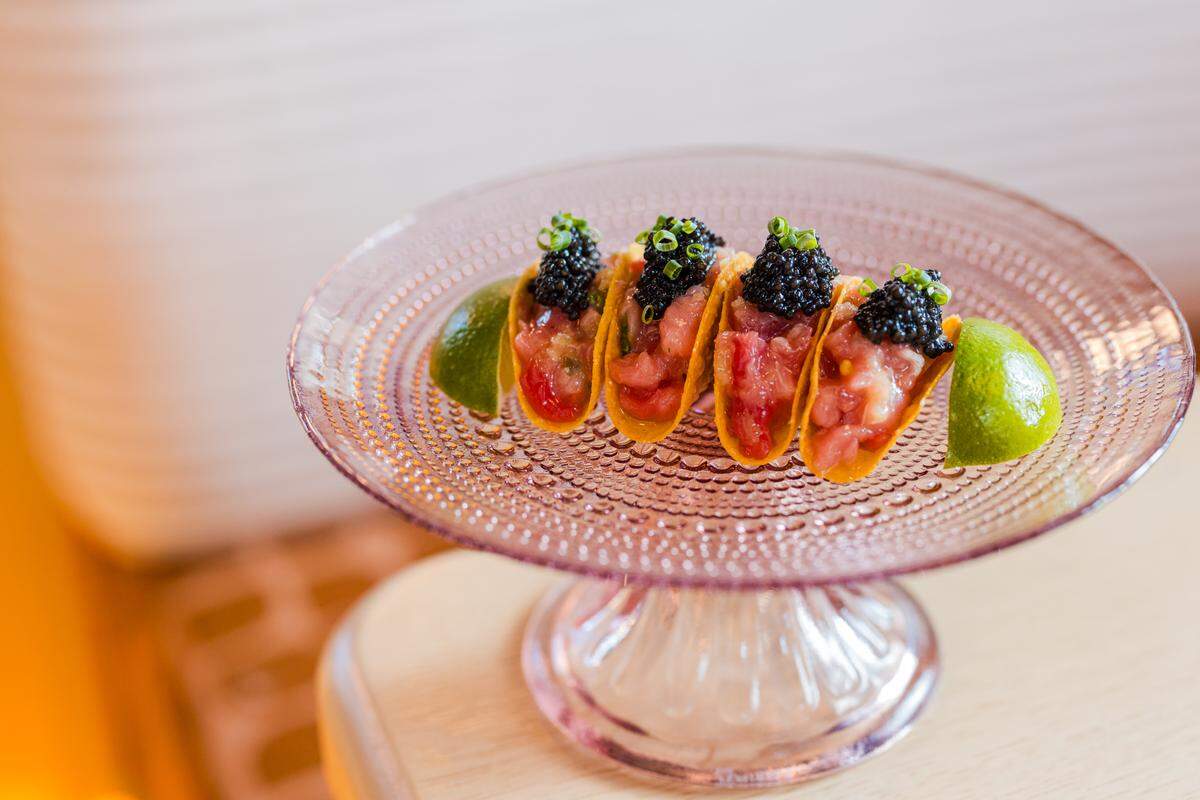 Taquitos de toro en Barra Vieja en Doral.
