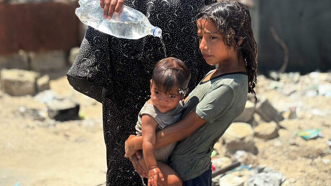 Al menos 300 niños muertos en Gaza desde alto fuego de octubre: uno al día, según Unicef