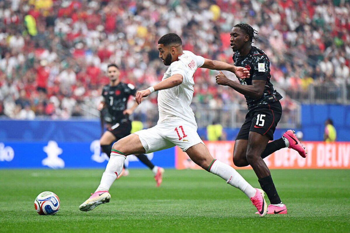 El flamante fichaje del Bayern Munich Ismael Saibari viajó con el equipo de Marruecos a Boston, aunque sigue siendo duda para el partido ante Francia.