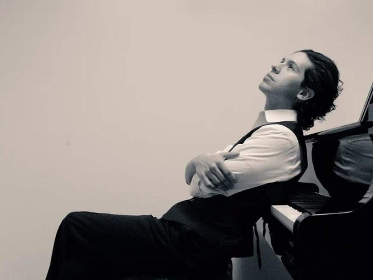 Leonard Reina. participa en los conciertos de Jazz en vivo del 20 – 26 agosto en el Lobby Bar The Betsy South Beach.