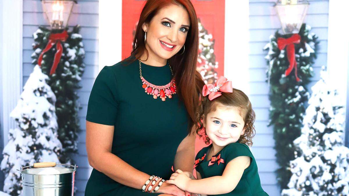 Mariana Rodríguez y su hija Valerie.