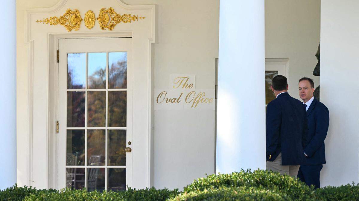 Temproary signage reading "The Oval Office" is displayed next to an entrance to the Oval Office at the White House in Washington, DC, on November 5, 2025. Pressident Donald Trump is traveling to Miami to speak at the America Business Forum. (Photo by SAUL LOEB / AFP) (Photo by SAUL LOEB/AFP via Getty Images)