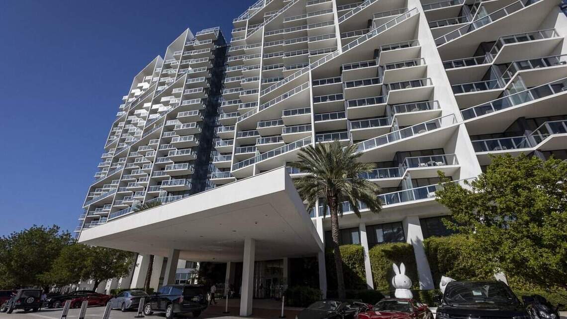 Un hotel de Miami Beach cerrará y despedirá a cientos de trabajadores antes de su renovación