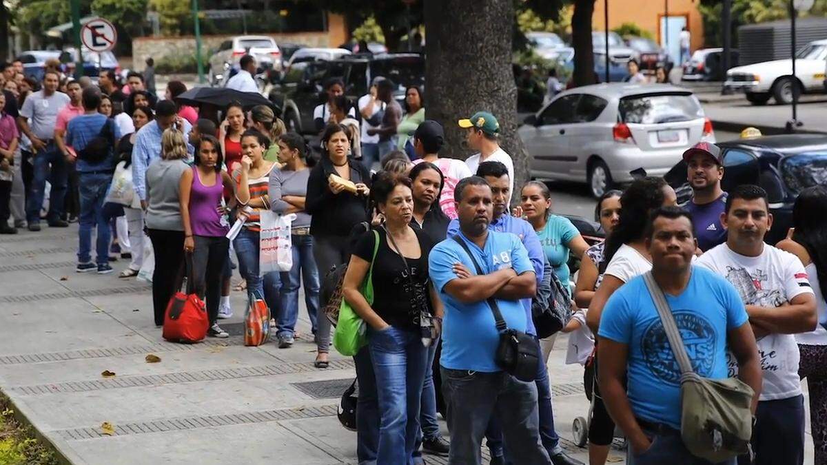 Colas en Venezuela