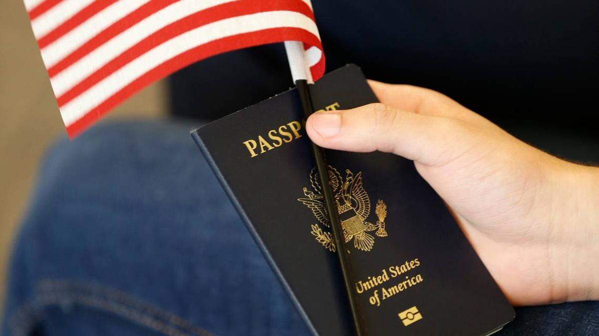 Los nuevos ciudadanos podrán solicitar actualizaciones del Seguro Social sin problemas, informó el Servicio de Ciudadanía e Inmigración de EEUU. Archivo / el Nuevo Herald