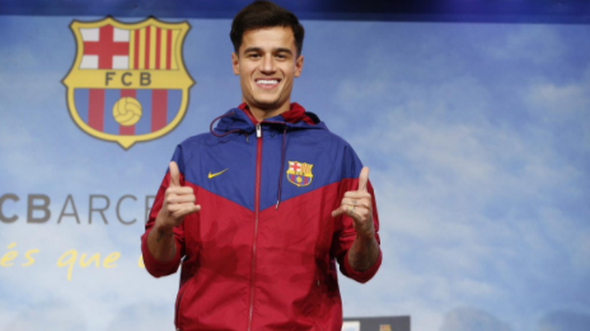La contratación de Philippe Coutinho, la más cara de la historia de la entidad barcelonista, prolonga la relación de jugadores brasileños y el Barça, ya que más de treinta futbolistas de esta nacionalidad han vestido los colores azulgrana.