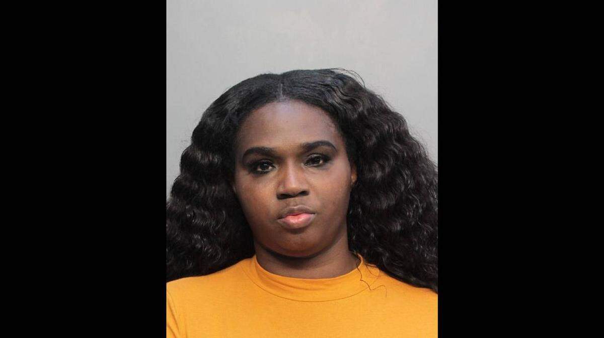 Jasmine Martínez, de 33 años, acusada de homicidio.