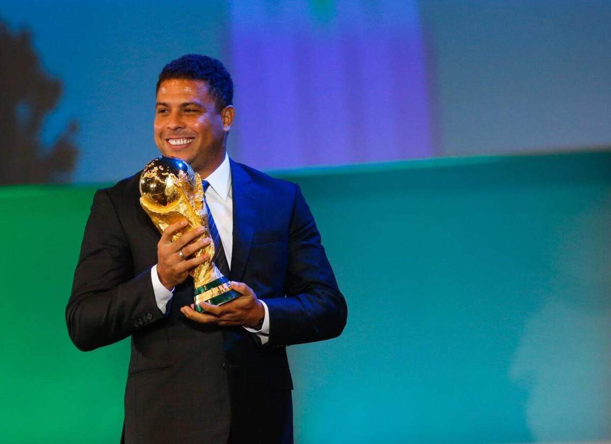 El ex futbolista brasileño Ronaldo Nazário en un evento de la FIFA en 2014.