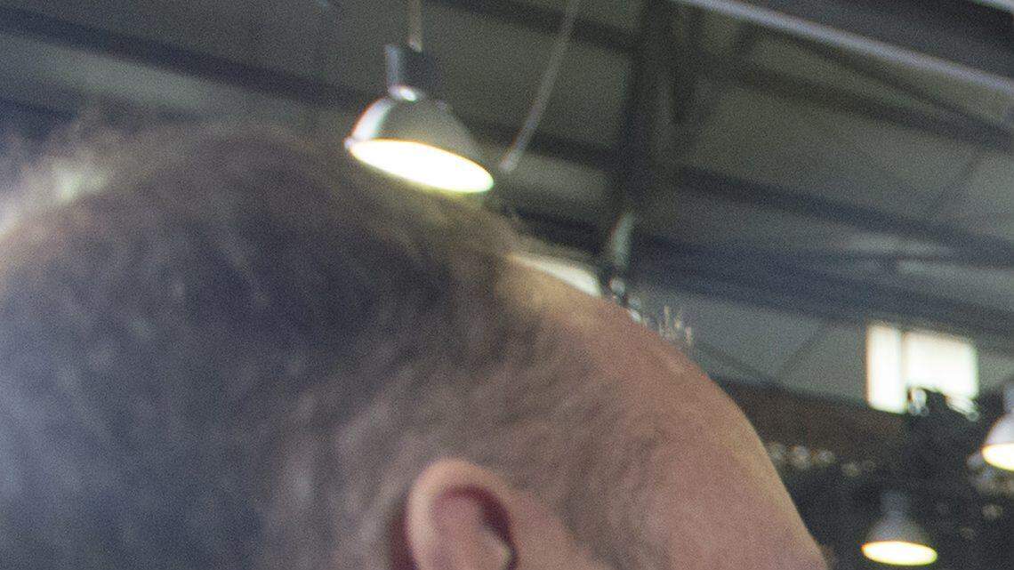 El presidente de Estados Unidos, Barack Obama, saluda a los asistentes el lunes 21 de marzo de 2016, en un foro con empresarios y "cuentapropistas", los emprendedores del incipiente sector privado de la isla, en La Habana. 