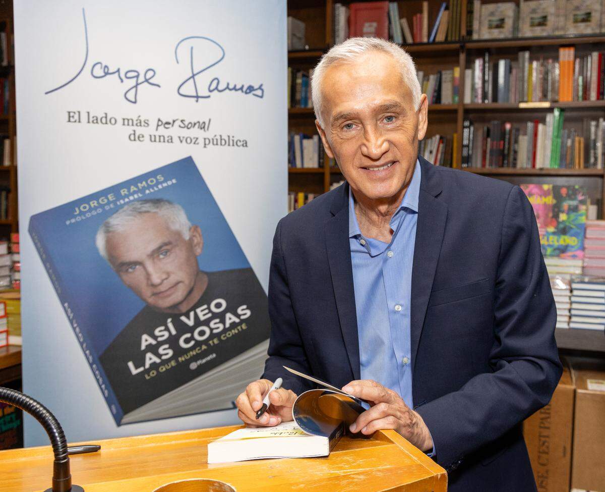 Mexican journalist Jorge Ramos signs copies of his book “This is How I See Things: What I Never Told You,” on June 12, 2024, at the Books & Books bookstore in Coral Gables, Florida.