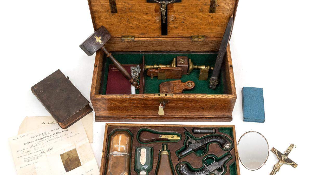 Kit para matar vampiros del siglo XIX.