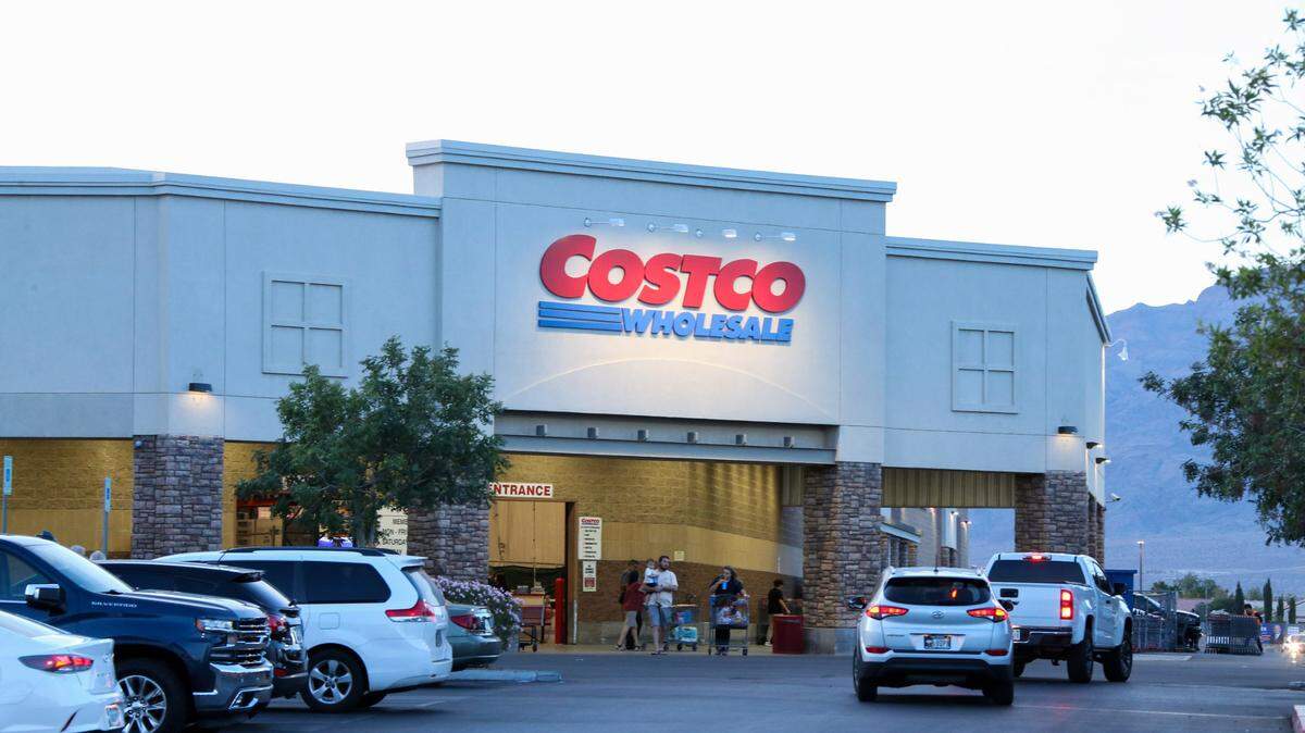 La cadena de tiendas de venta al por mayor Costco ofrece lingotes de oro de una onza (unos 28 gramos) por un valor aproximado de $1,979 por pieza, publican este miércoles algunos medios estadounidenses.
