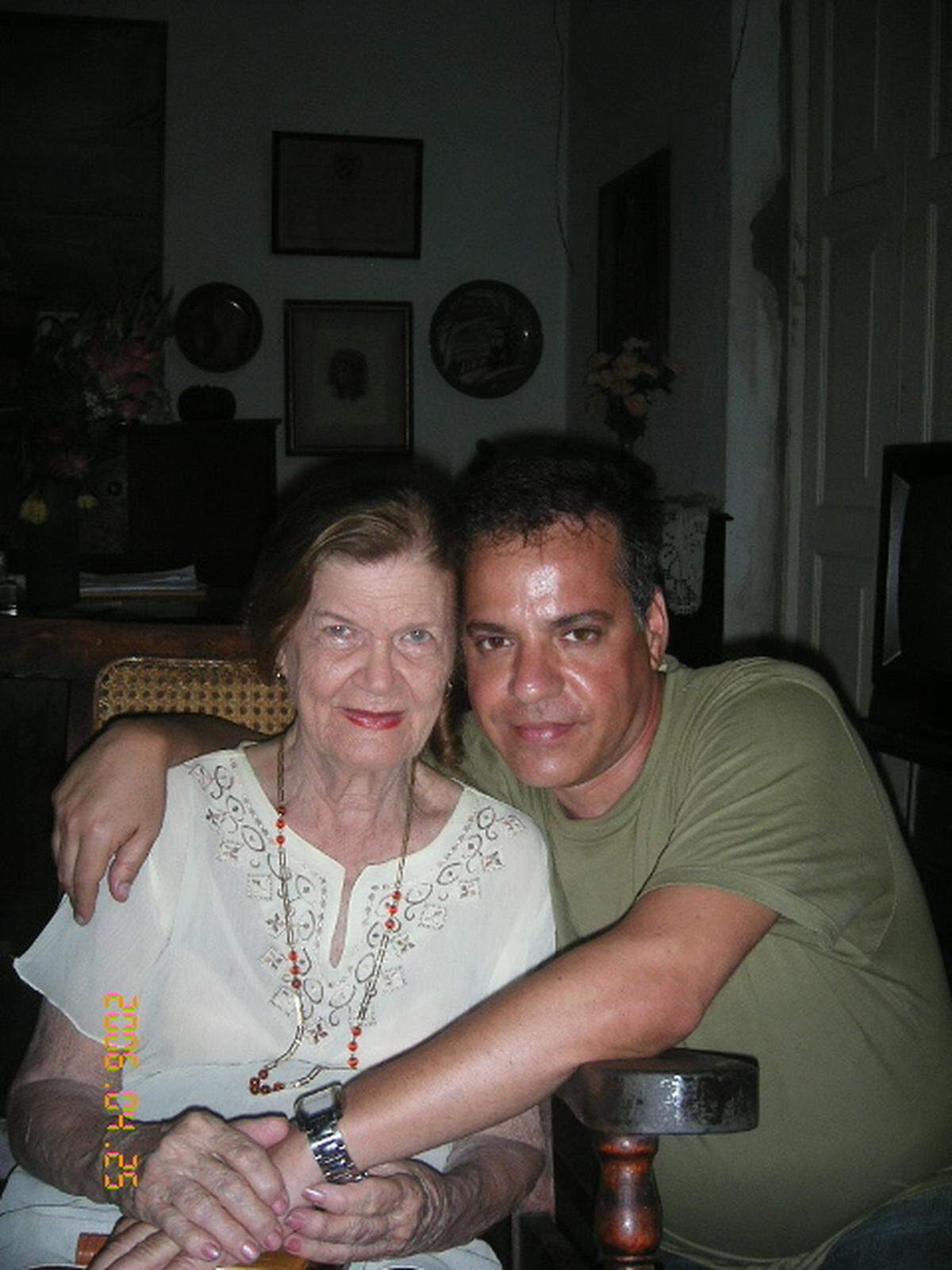 Carilda Oliver Labra y Lázaro Horta