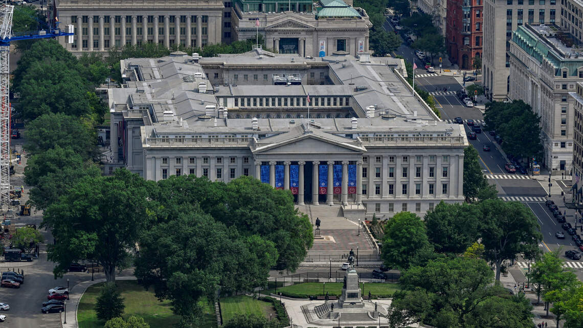La deuda de Estados Unidos está fuera de control. Es urgente hacer cambios | Opinión