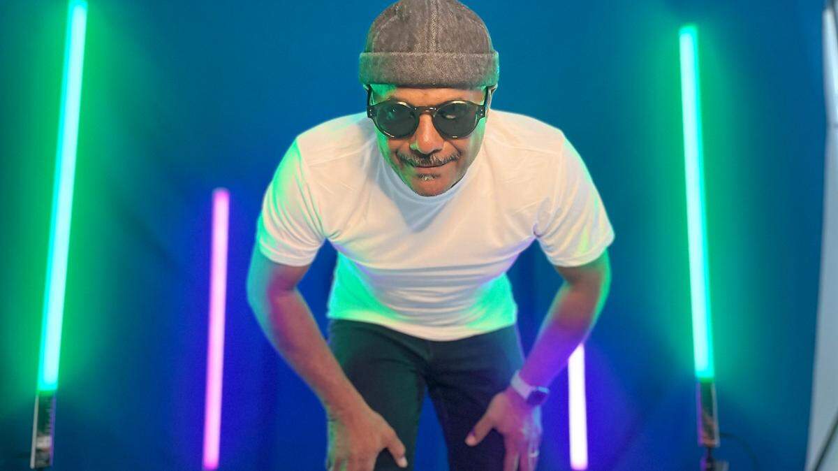 Vanito Brown se presenta en concierto el sábado 24 de agosto en el bar/lounge Hoy como Ayer de La Pequeña Habana. 
