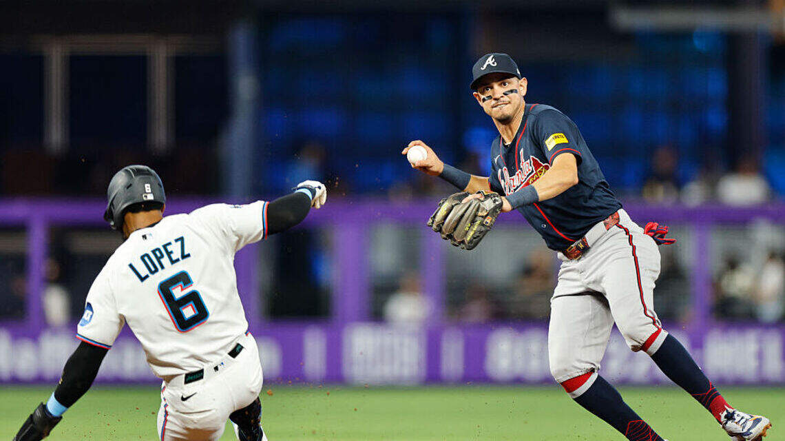 Una mala noche: Chris Sale apaga a Miami y los Bravos aplastan a unos Marlins sin respuestas