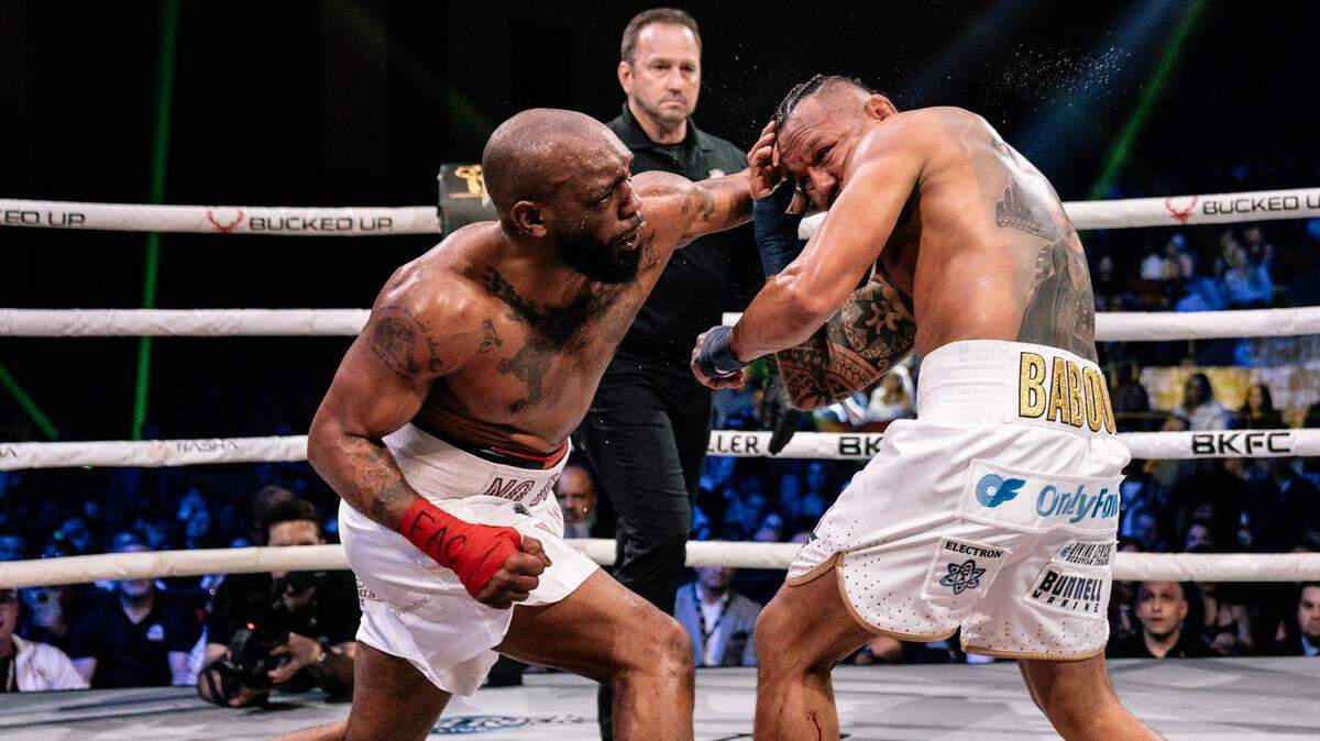 Con una técnica depurada, Austin Trout (izq.) logró destronar a Luis Palomino, al hombre que era el estandarte de esta modalidad.