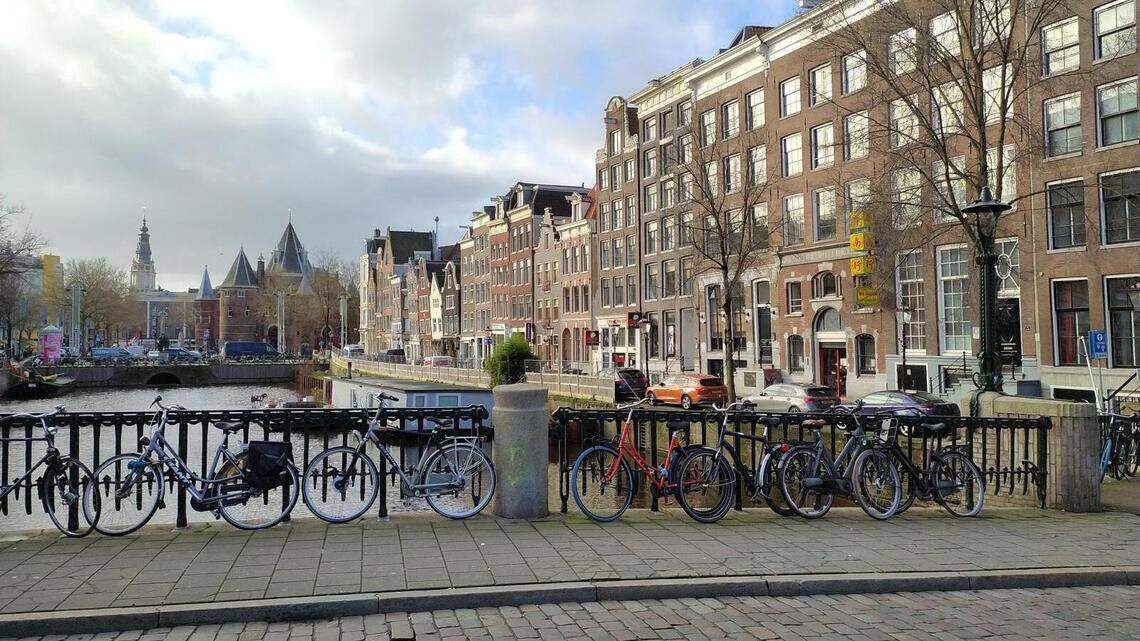 Ámsterdam, una urbe de innovación y recuerdo