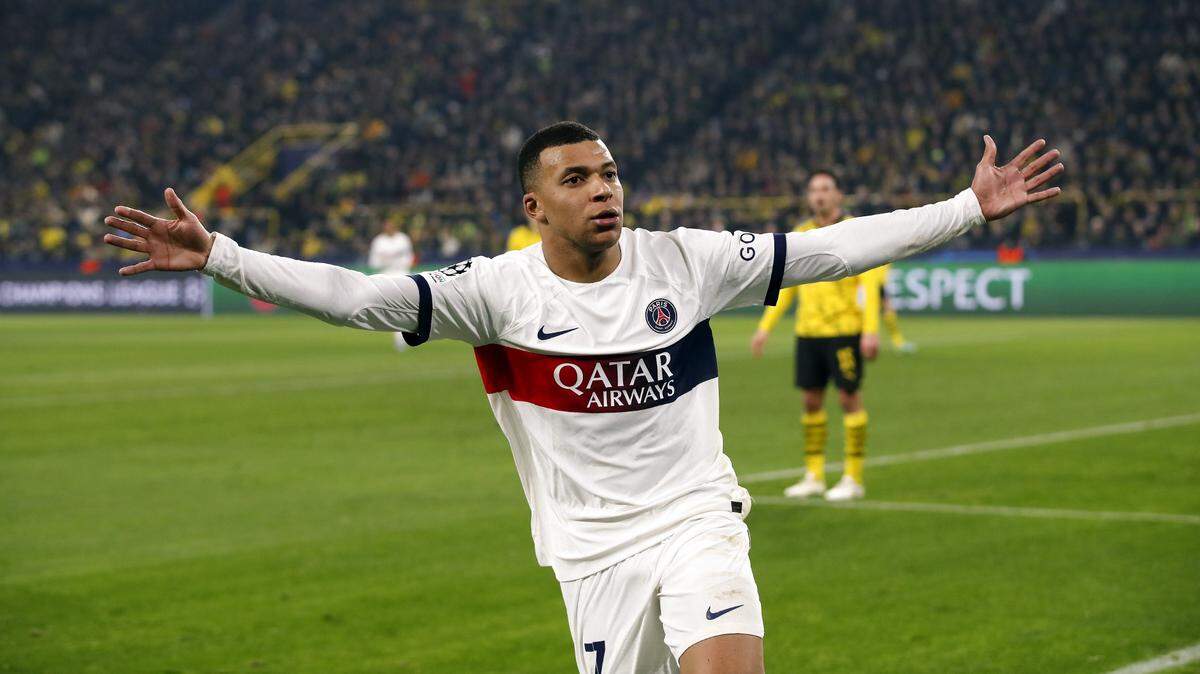 Kylian Mbappé cumple este miércoles 25 años, considerada la edad dorada de los futbolistas, sin su futuro claro en el PSG, con una relación con el entrenador Luis Enrique puesta bajo sospecha y sin la Liga de Campeones en su currículum.