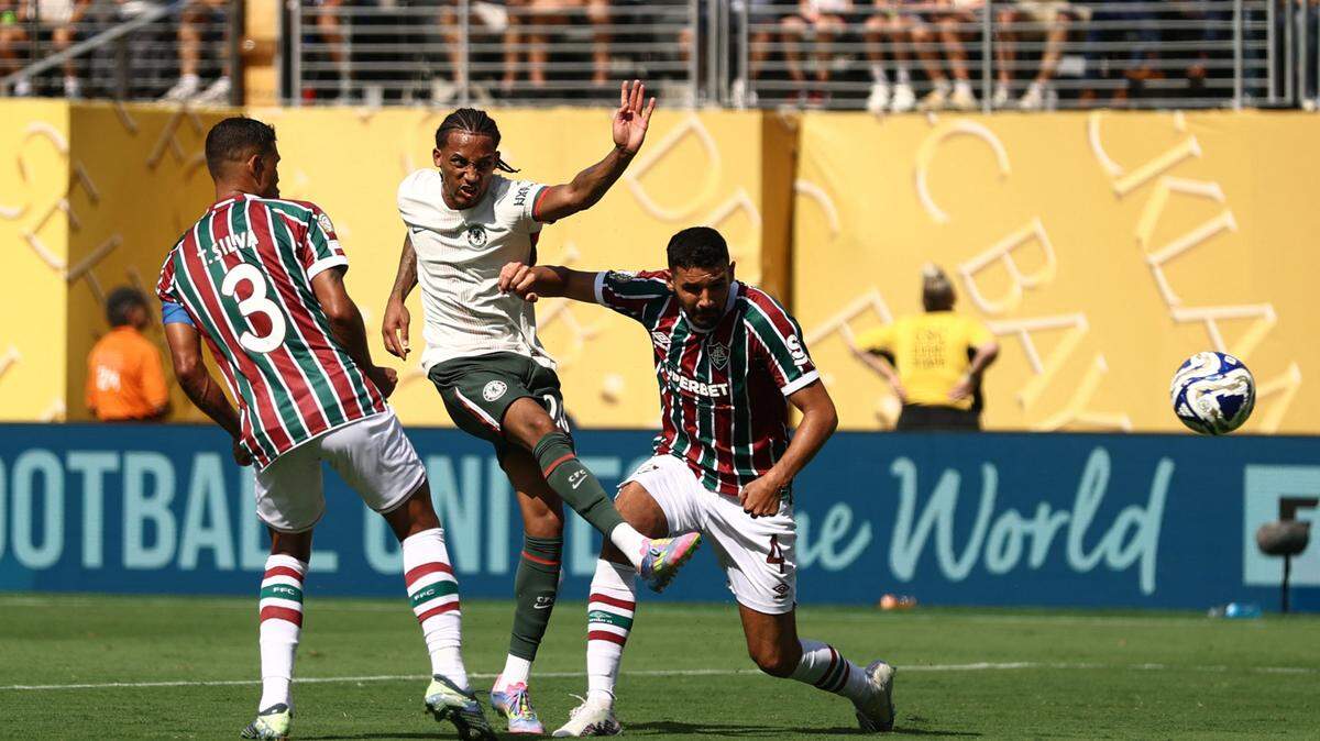 El delantero brasileño Joao Pedro anotó este martes los dos goles del triunfo del Chelsea ante Fluminense que le dio al club inglés el boleto a la final del Mundial de Clubes, el martes en Nueva Jersey.