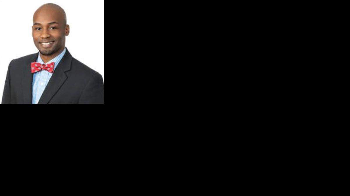 Myron May, un ex alumno de FSU que se graduó de la escuela de derecho de la Universidad de Texas Tech, fue abatido por agentes policiales después de herir a tres estudiantes en una biblioteca de FSU, en Tallahassee. 