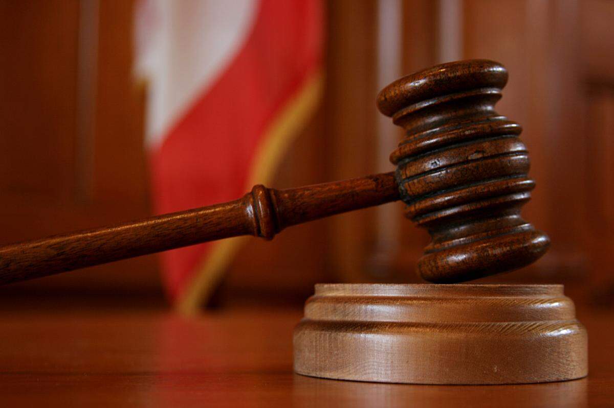 A Pembroke Pines man was sentenced to nearly three years in prison in connection with an Affordable Care Act scheme.