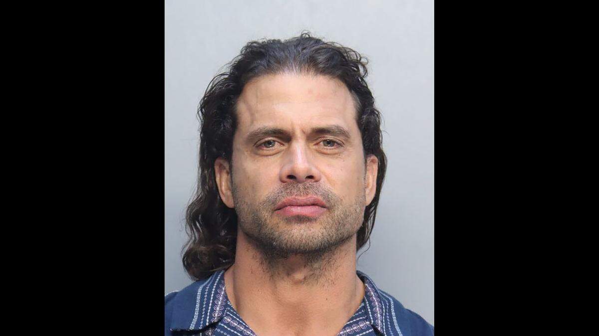 Arrestan en Miami a Pedro Moreno, estrella de telenovelas, por robo doméstico