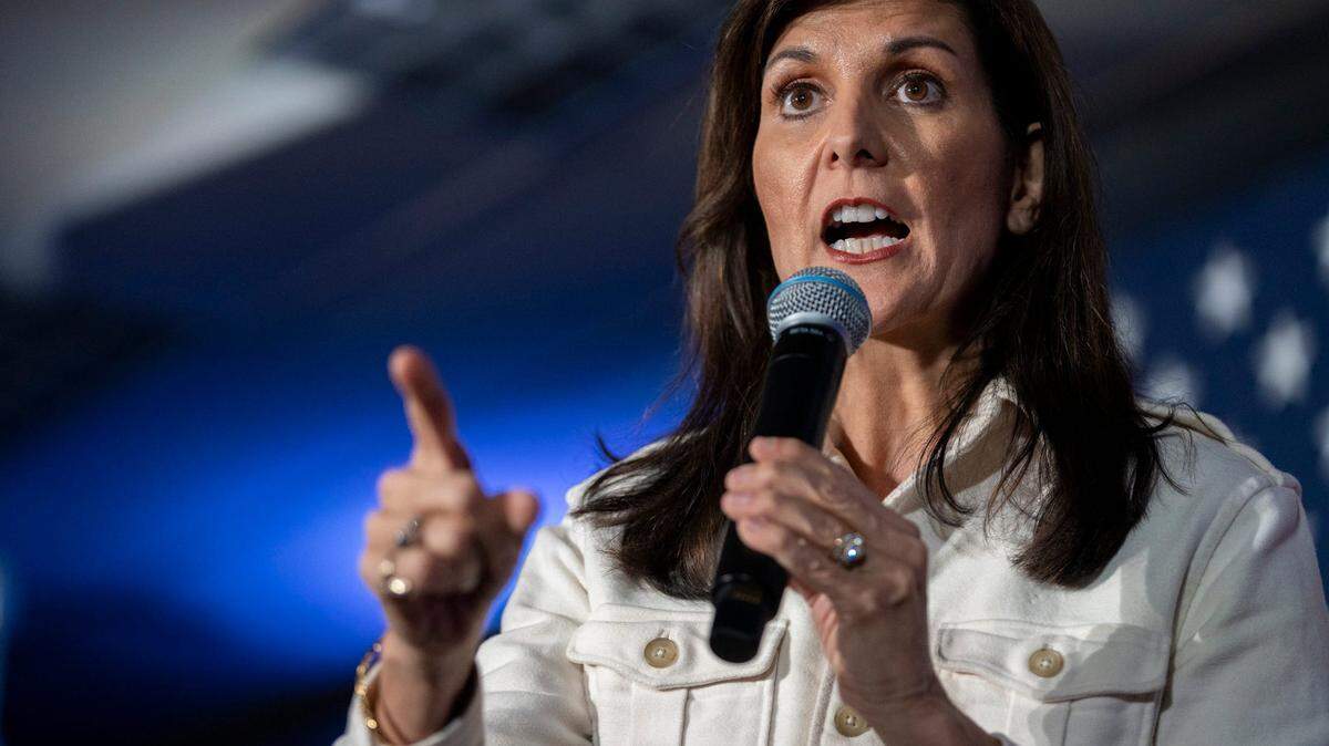 Nikki Haley durante un mitin en la Rochester American Legion en Rochester, Nueva Hampshire, el 17 de enero de 2024.