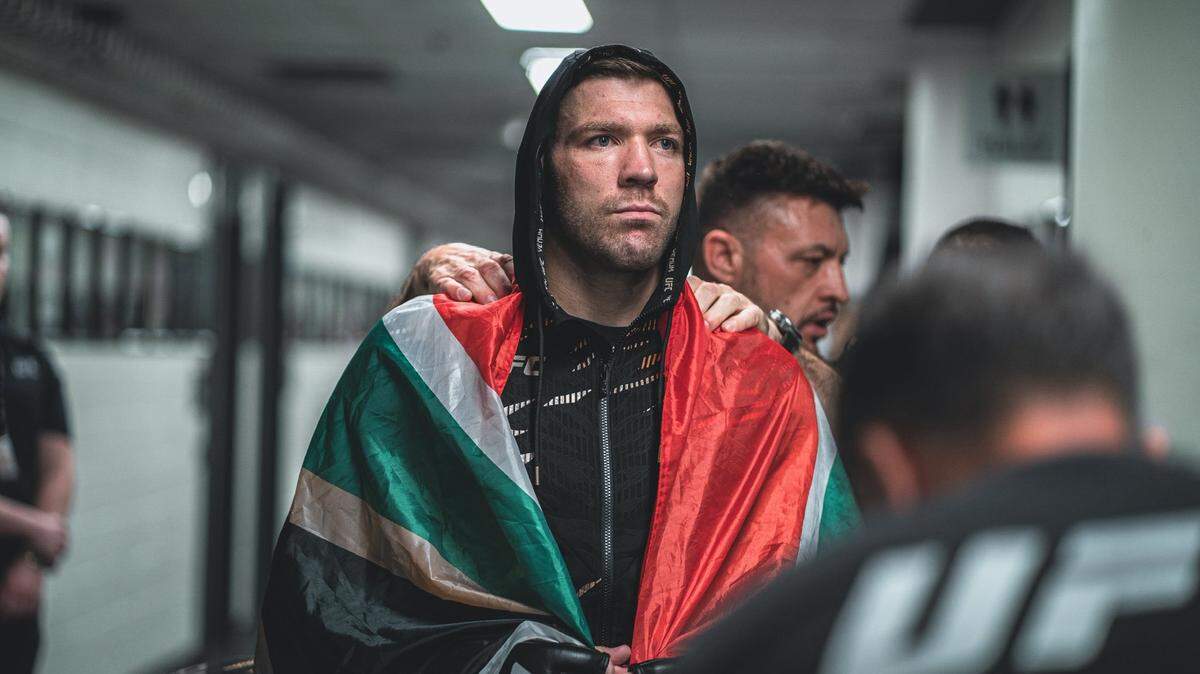 El sudafricano Dricus Du Plessis, criticado por su estilo poco ortodoxo pero efectivo, pondrá en juego su corona de peso mediano ante el imbatible “Borz’’ en una defensa que podría definir su legado.