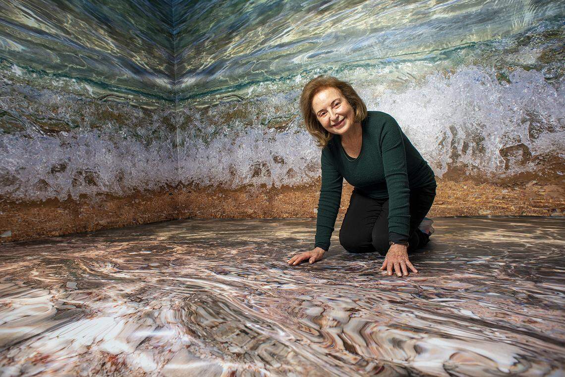 Lidya Azout presenta la muestra “Reflections… Now” en Dot FiftyOne Gallery.