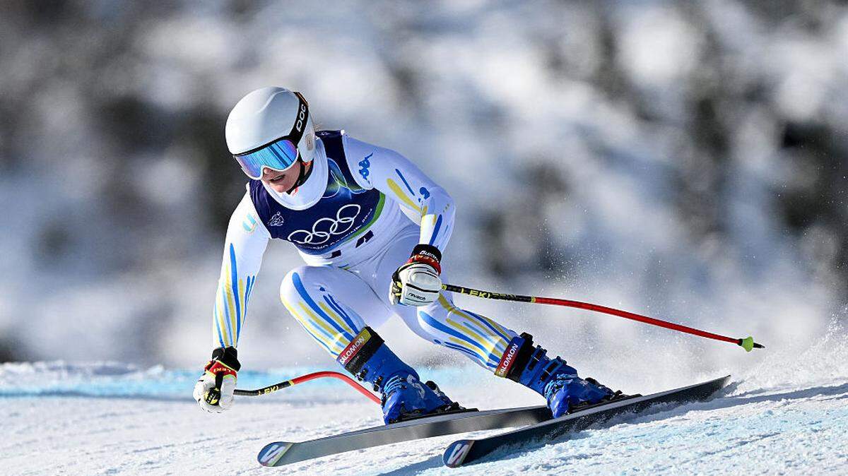 La joven debutante argentina de 19 años Nicole Begue finalizó en el puesto 30 en el esquí alpino, el domingo en los Juegos Olímpicos de Invierno de Milán-Cortina. 