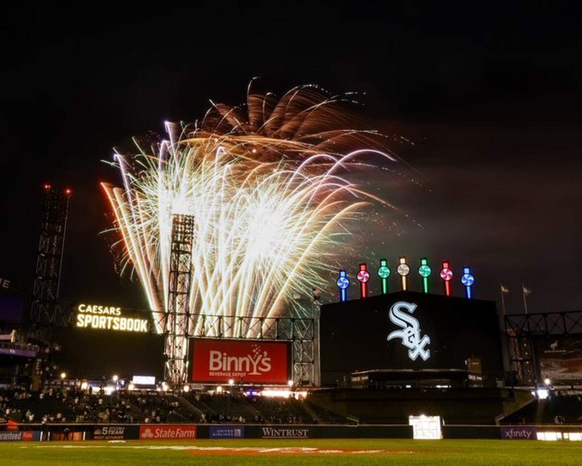 Wrigleyville, el vecindario que rodea la casa de los Cachorros, está lleno de pubs y restaurantes casuales y otros que datan del siglo pasado.