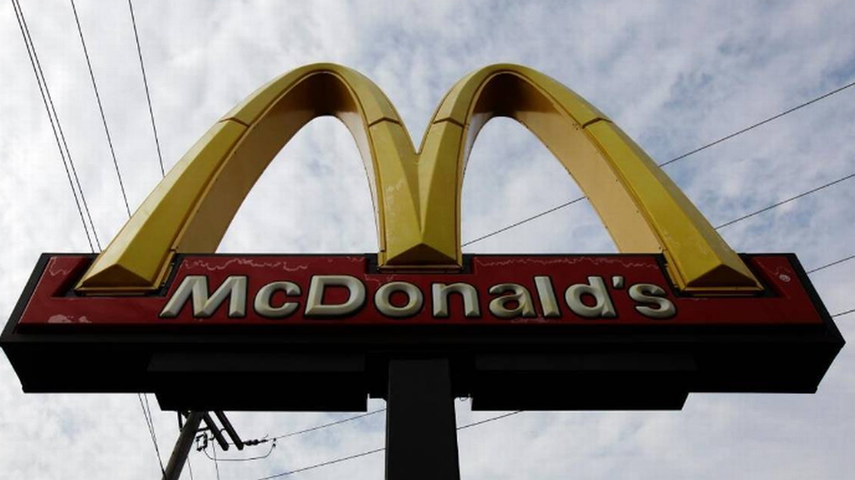 McDonald’s says dining rooms at its Mississippi locations will remain closed despite relaxed coronavirus restrictions across the state.