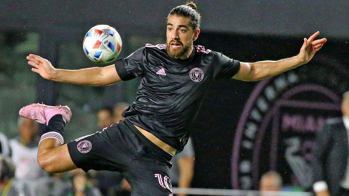 El mediapunta Rodolfo Pizarro está en duda para el partido contra el New England Revolution, ya que fue convocado tarde por la selección mexicana.