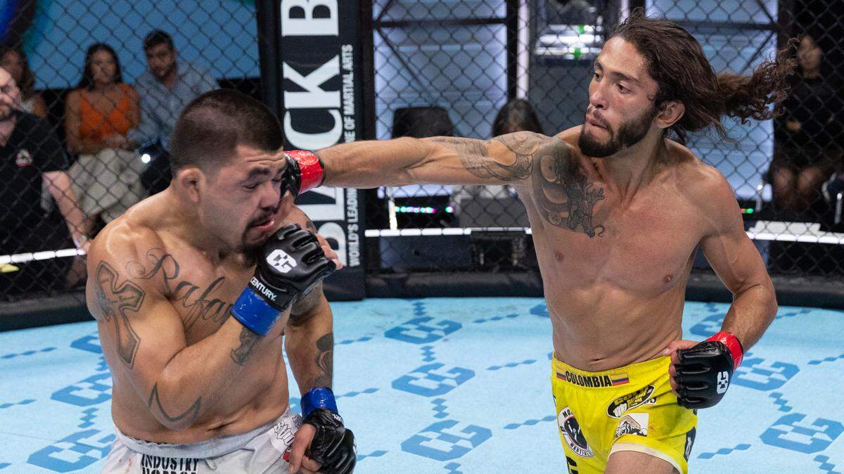 JAVIER REYES (der.) será uno de los protagonistas de la velada de COMBATE GLOBAL en Colombia.
