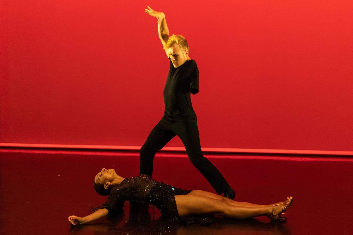 Step Change Studios dancers Rashmi Becker and Romano Solana perform “Fairy Tales”.