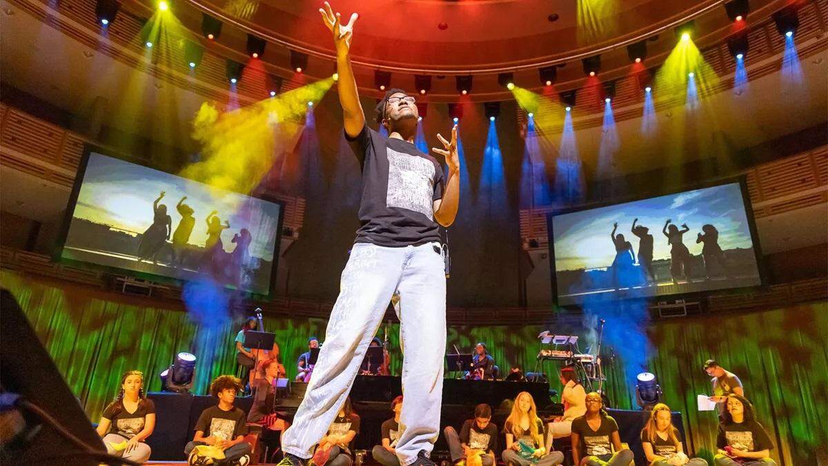 Piano Slam&nbsp;mezcla de música clásica, afropop&nbsp;y palabra hablada en el Arsht Center.