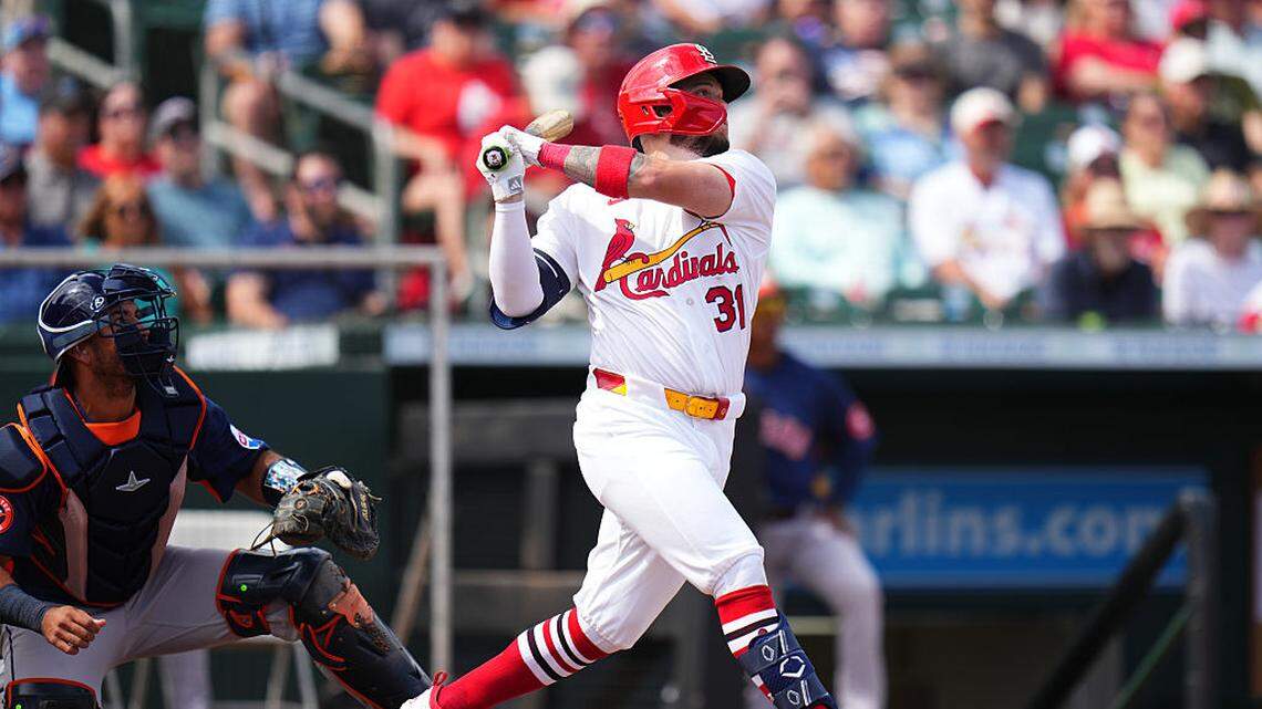 César Prieto regresa a Grandes Ligas. Los Cardenales apuestan otra vez por el talento cubano