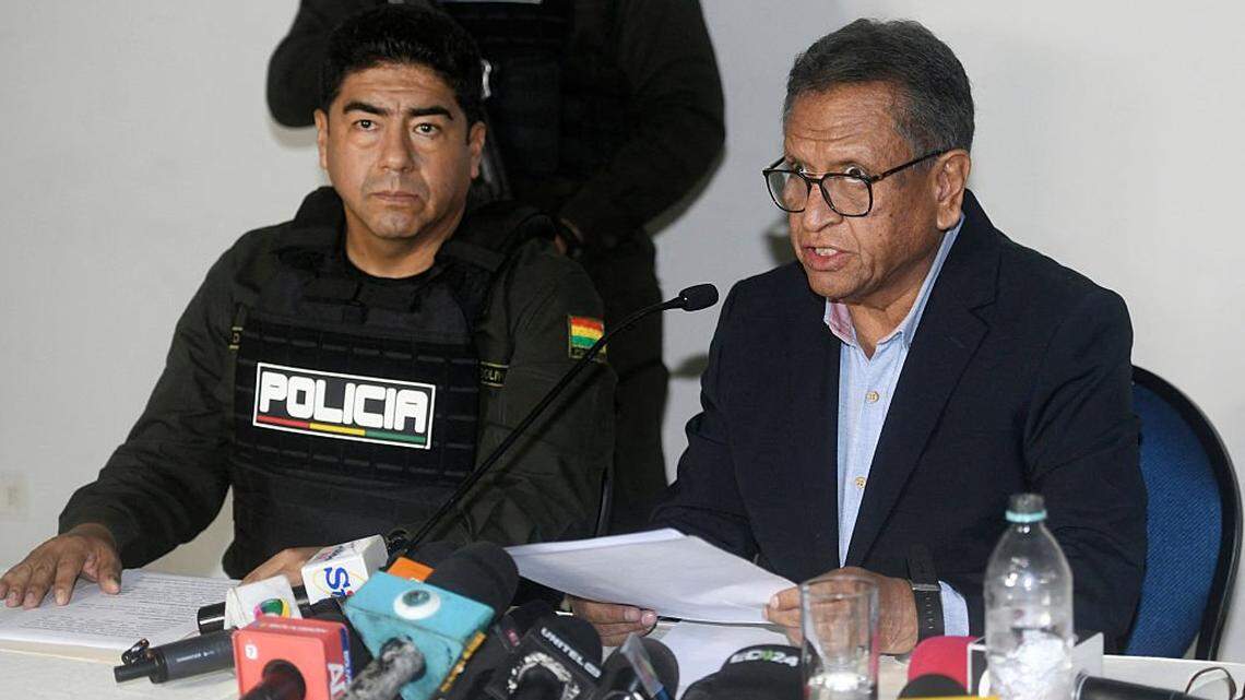 Denuncian a hijo de expresidente boliviano por desfalco de 144 millones de dólares en YPFB