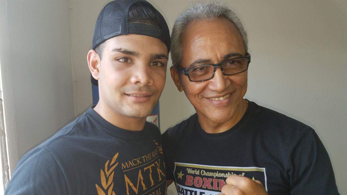 NESLÁN MACHADO con su entrenador de siempre, el profesor Jorge Rubio.