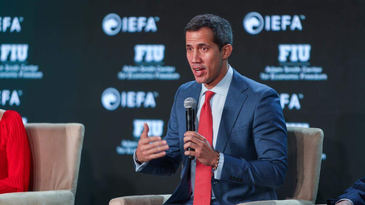El líder opositor venezolano Juan Guaidó en el Foro Estratégico Mundial en Miami, el 7 de noviembre de 2023.